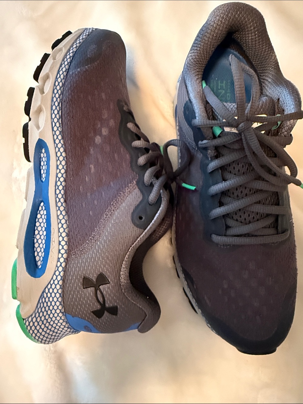 Under Armour Gray Athletic Running Shoes with Blue and Green Accents